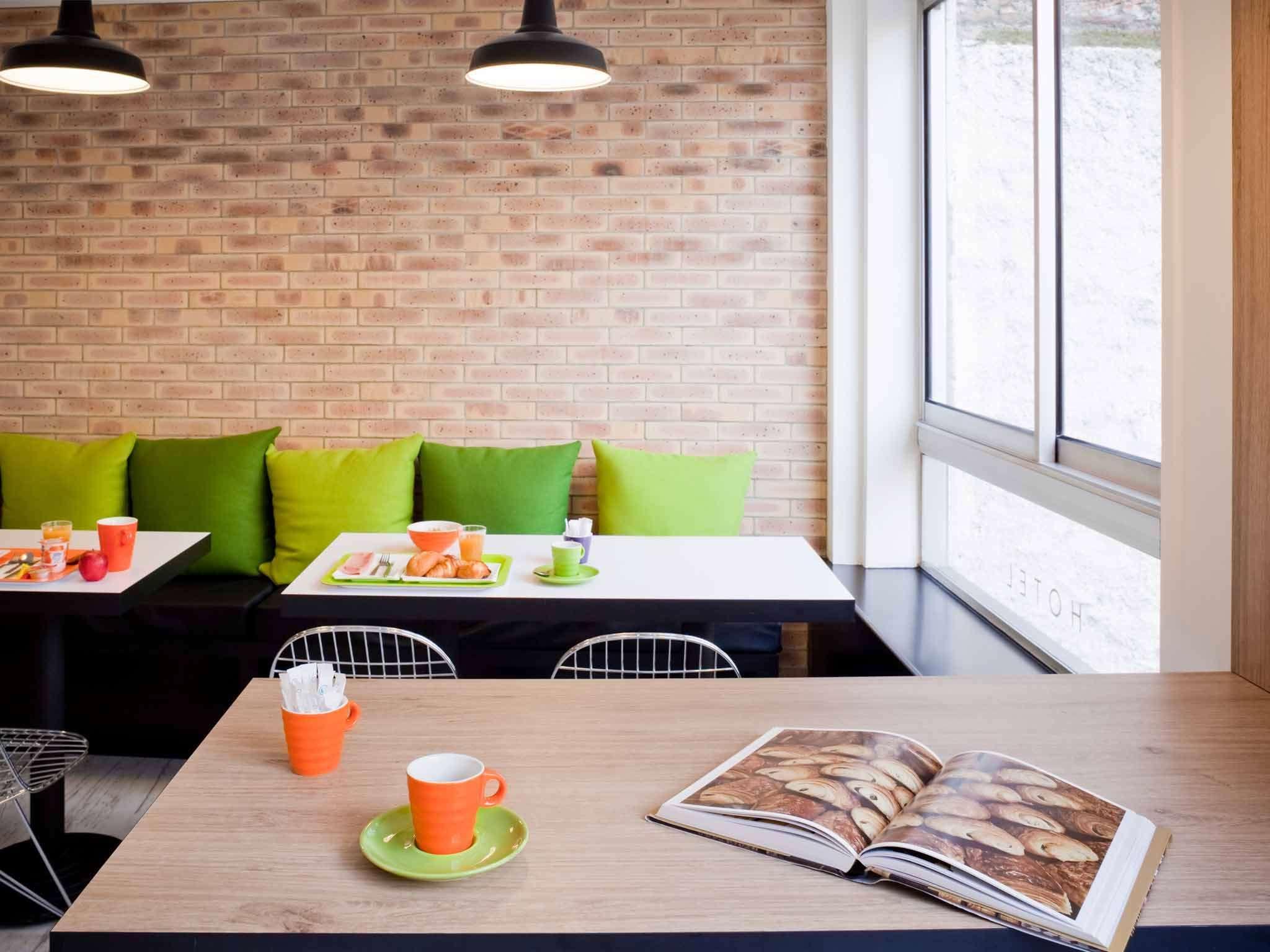 Ibis Styles Paris Buttes Chaumont Hotell Exteriör bild